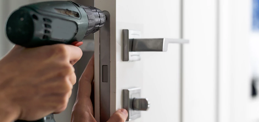 Locksmith For Lock Replacement Near Me in Ormond Beach, FL