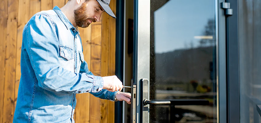 Frameless Glass Storefront Door Locks Replacement in Ormond Beach, FL