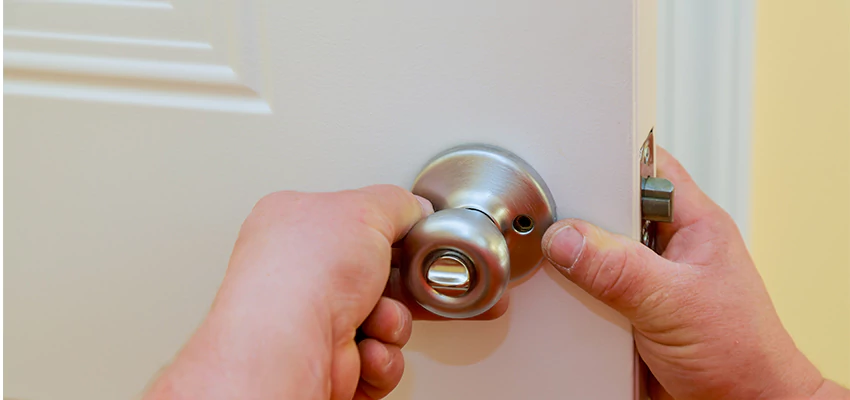 After-hours Locksmith For Lock And Key Installation in Ormond Beach, FL